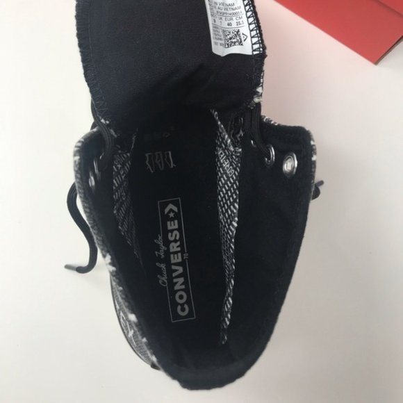 Converse Chuck 70 HI “Gore-Tex” Black White Canvas Shoes Skate Mens Size 162347C - Picture 8 of 9